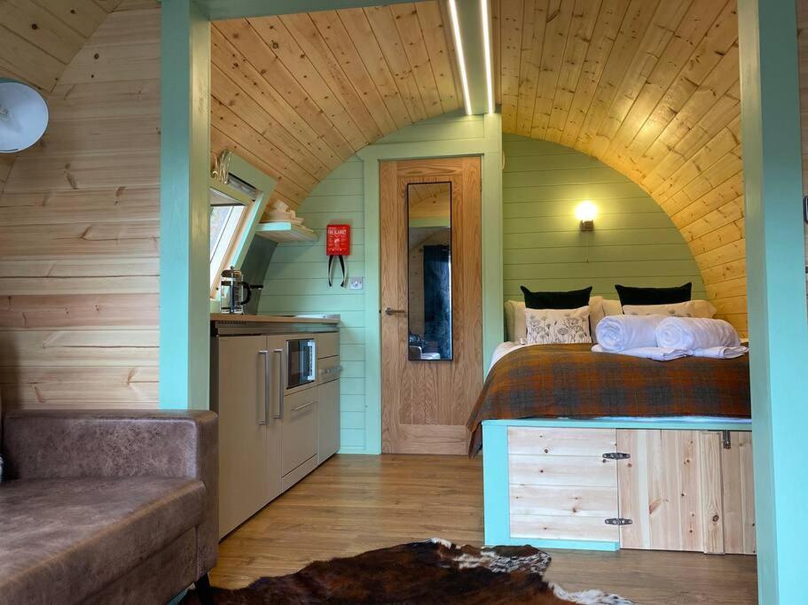 Seaview Lodges At Torlinnhe フォート・ウィリアム エクステリア 写真