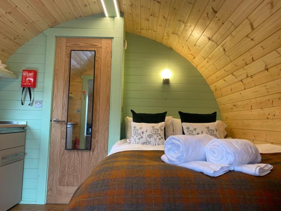 Seaview Lodges At Torlinnhe フォート・ウィリアム エクステリア 写真