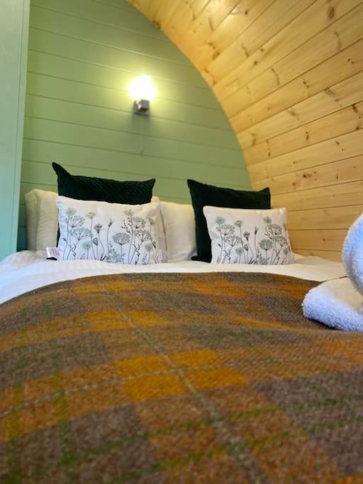 Seaview Lodges At Torlinnhe フォート・ウィリアム エクステリア 写真