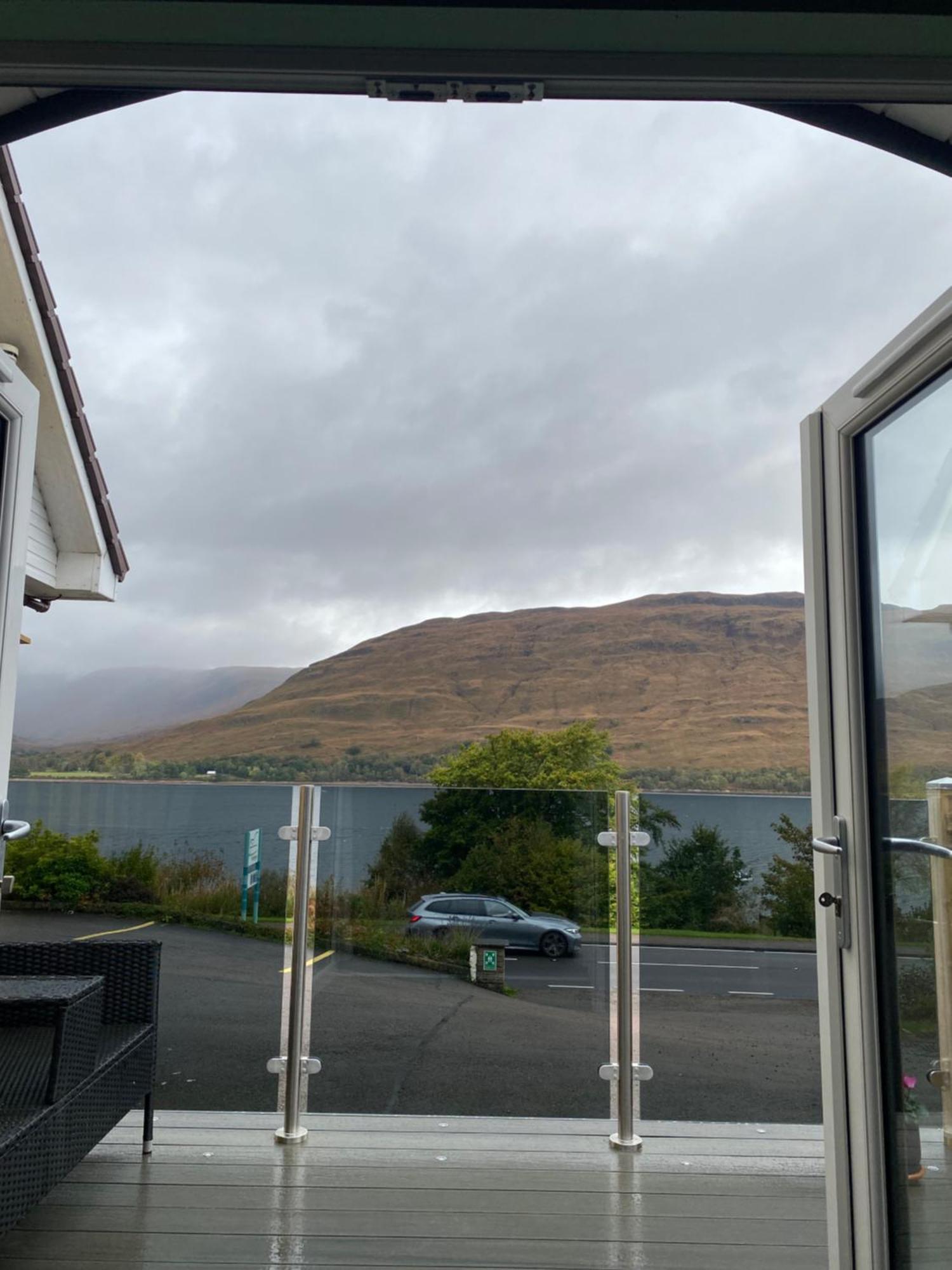 Seaview Lodges At Torlinnhe フォート・ウィリアム エクステリア 写真
